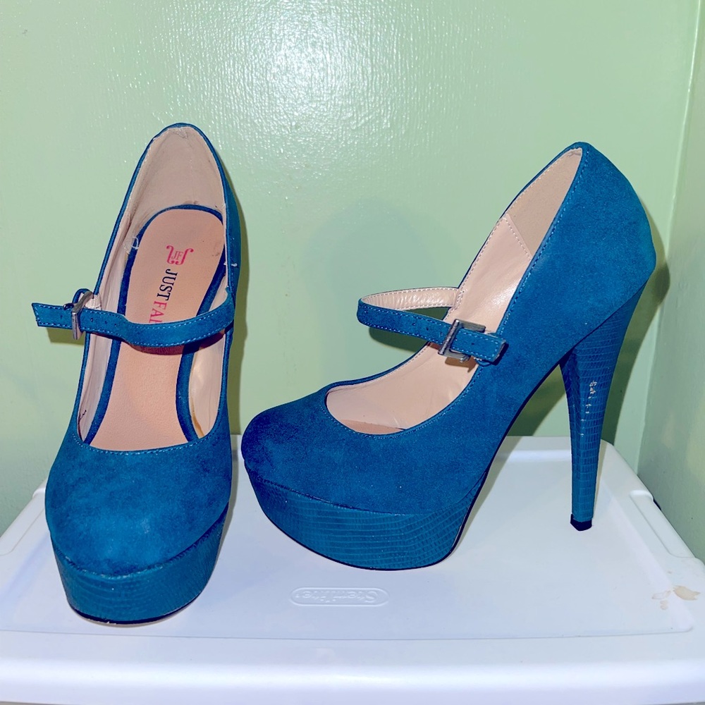 Cute pumps